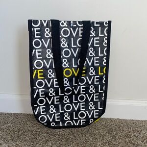 Kendra Scott reusable tote bag